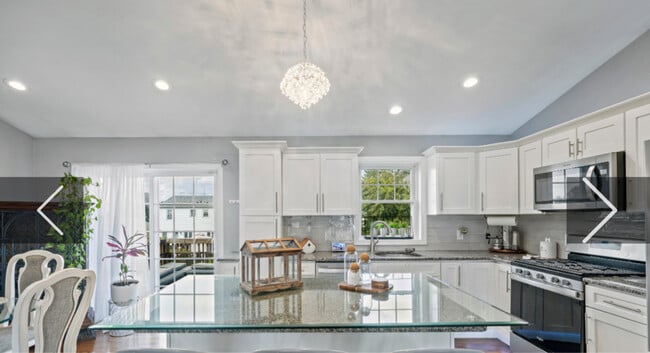 Photo - 119 Pleasant St