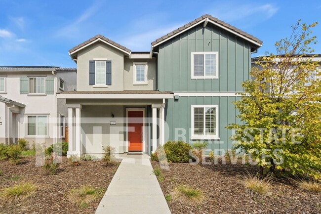 Building Photo - 632 Whitewater Wy