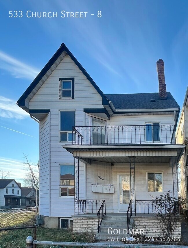 Photo - 1 Bedroom With Private Balcony Located Close to Downtown Unité 8