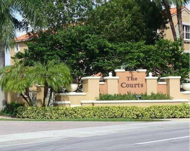 Building Photo - 6670 NW 114th Ave Unit 627
