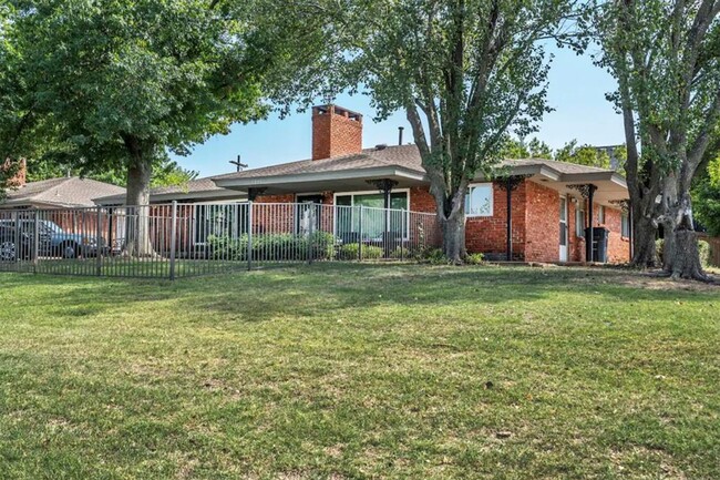 Duplex for rent in heart of OKC + Fully Fu... - Duplex for rent in heart of OKC + Fully Fu... Casa