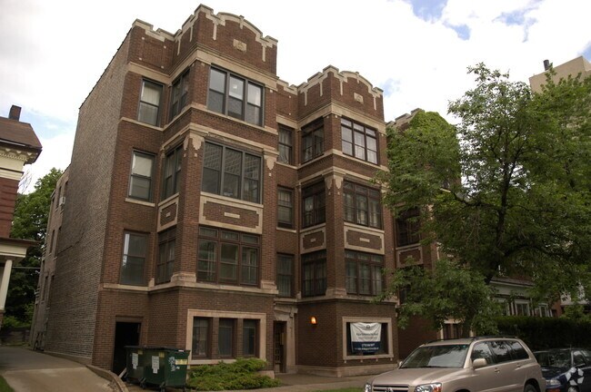 Photo - 5128-5132 S. Cornell Avenue