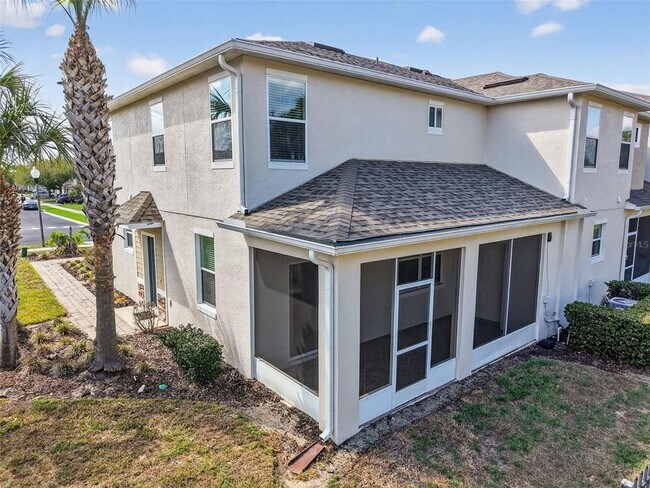 Photo - 1323 Priory Cir