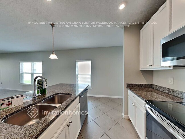 Photo - 11014 High Noon Trl