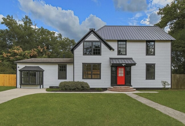 Photo - 512 Mason Ave