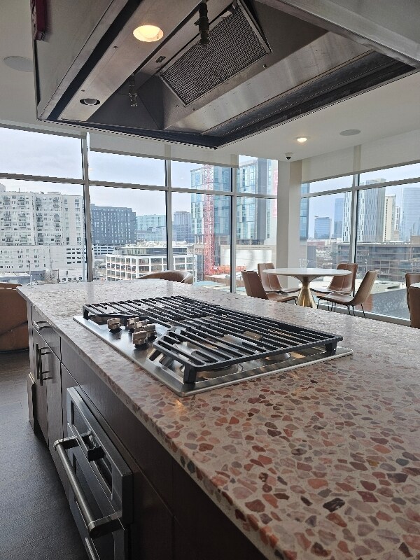 Photo - 700 Craighead St