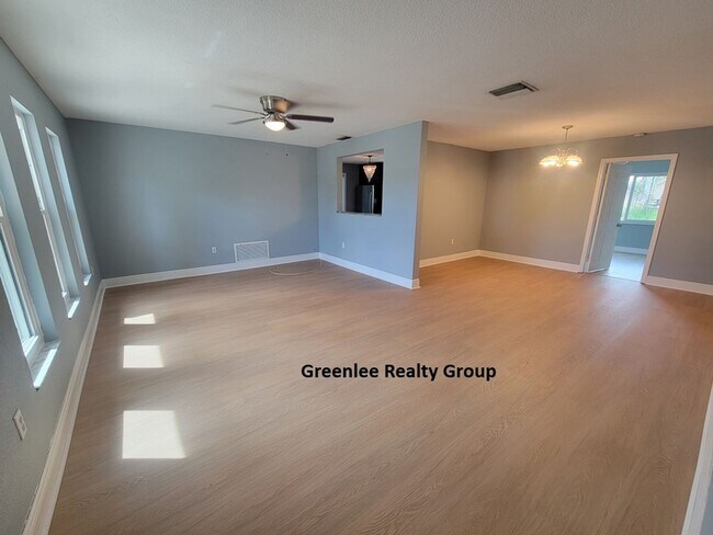 Photo - Beautifully Updated 3 Bedroom/2.5 Bathroom...