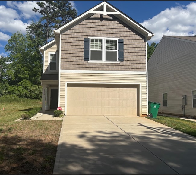 Pristine, Move In ready home in the Berryh... - Pristine, Move In ready home in the Berryh...