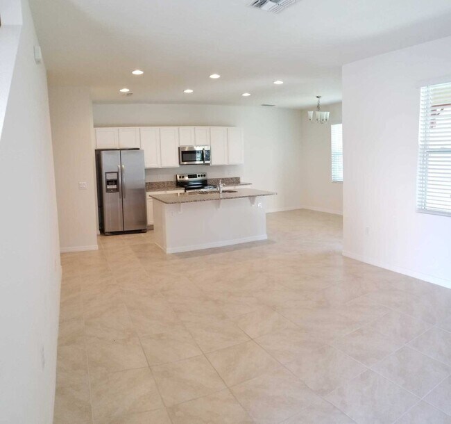 Photo - 3/2.5 Port Orange Townhome