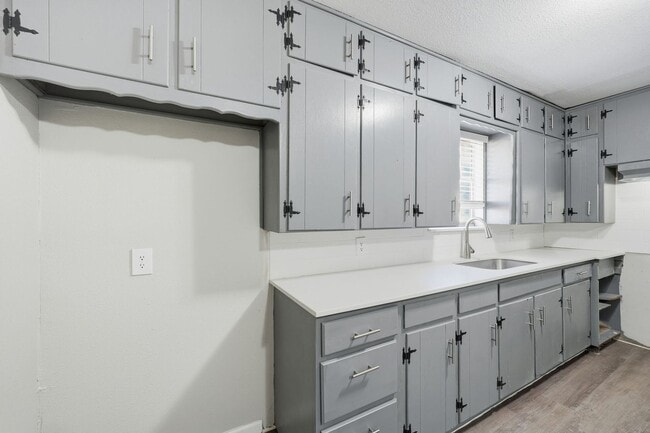 Photo - Beautifully renovated 3-bedroom, 2-bath home located in Richland Hills, TX 76118. This move-in re...
