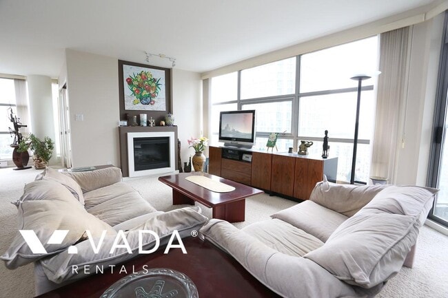 Nova 2 BR APT Rental 2103-989 Beatty St Vancouver: VADA