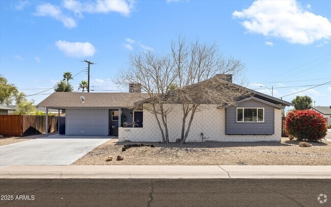 Building Photo - 8201 E Piccadilly Rd Rental