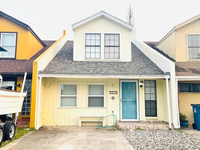 Photo - 117 E Mesquite St Unit B