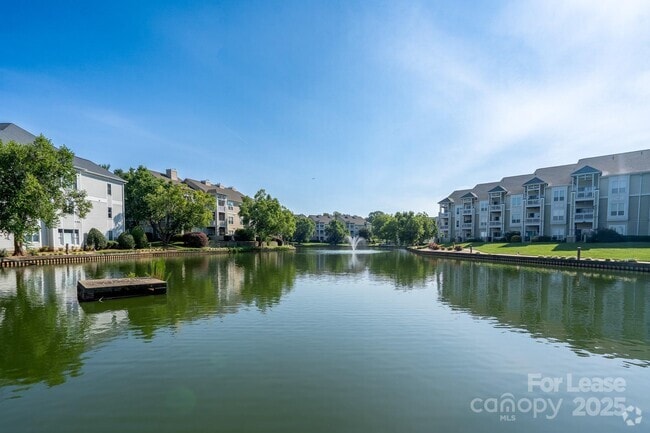 Building Photo - 18730 Nautical Dr Unit 102 Rental