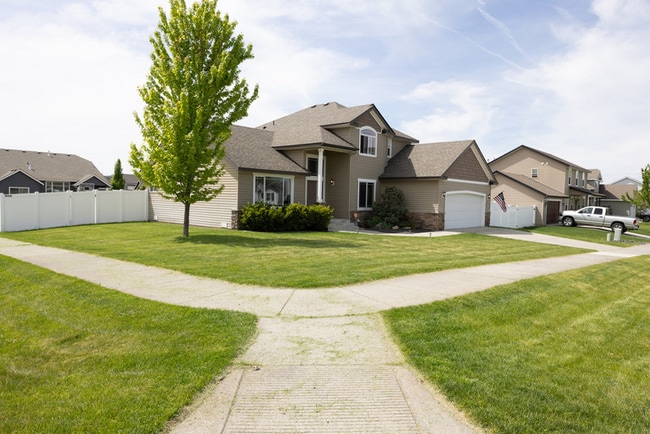 Building Photo - 2275 W Freeland Dr Rental