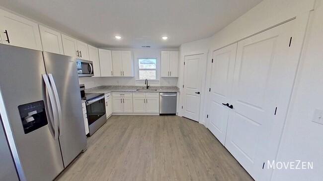 Photo - 14 Catawba Ave