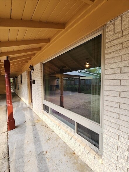 Photo - 1912 Ridgemont Dr