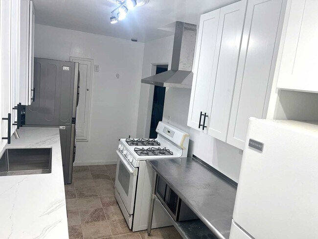 Photo - 3727 Polk Ave Unidad 3727 Polk Ave