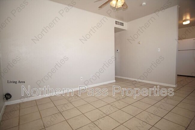 Photo - 120 S Carolina Dr