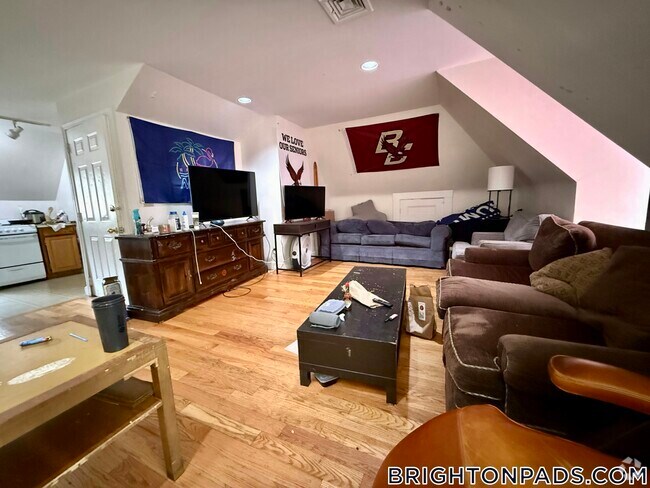 Building Photo - 27 Orkney Rd Rental