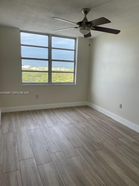 Photo - 2750 NE 183rd St Unidad 2504