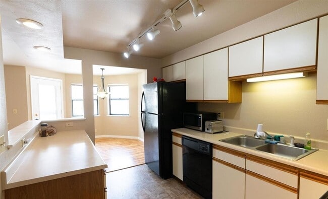 Photo - 3769 S Gekeler Ln