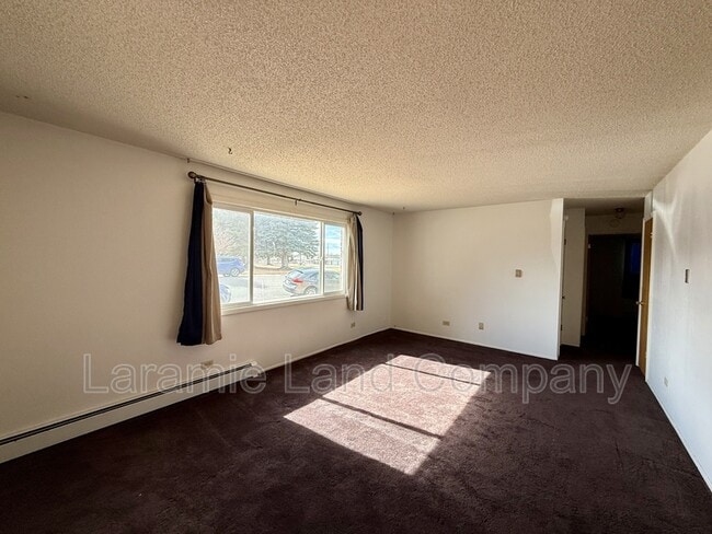 Photo - 1503 E Baker St