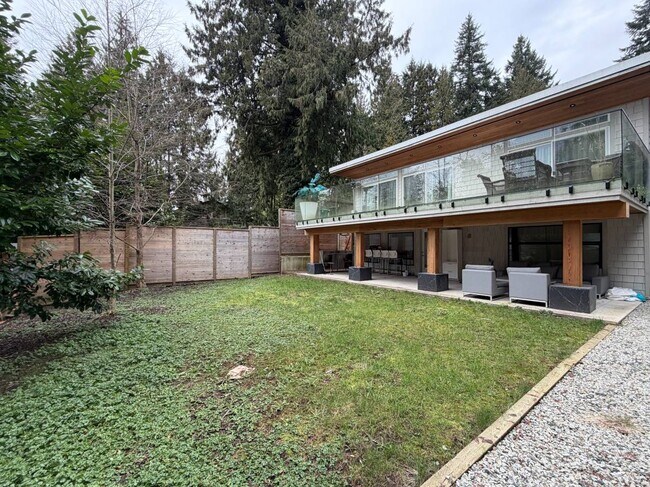 Building Photo - 1451 Terrace Ave