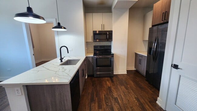 Photo - 4720 N Sheridan Rd Unit 6C