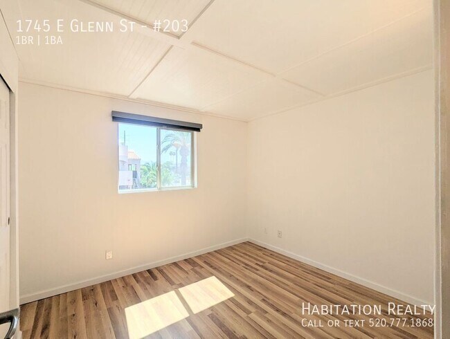 1745 E Glenn St Unit 203