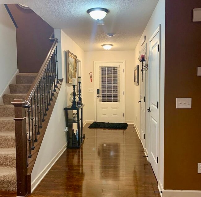 Photo - 3453 Chestnut Ln