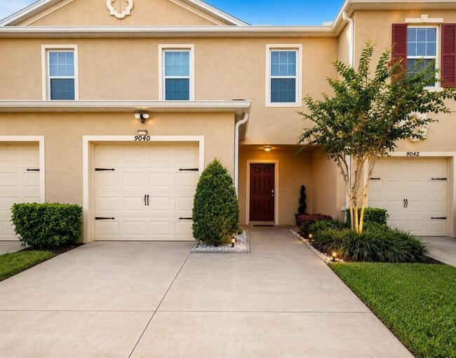 Building Photo - 9040 Pinales Wy