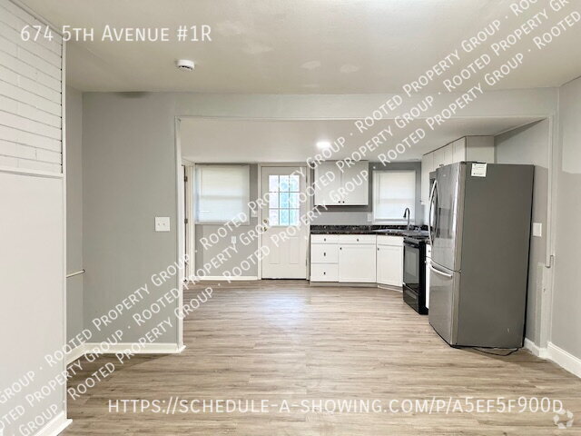 Building Photo - 674 5th Ave Unit 1R Rental