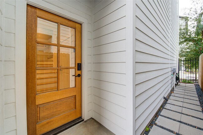 Photo - 10926 Fire Creek Dr