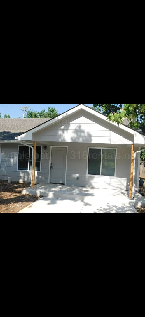 Building Photo - Newly Built - 2 Bed / 1 Bath Townhome