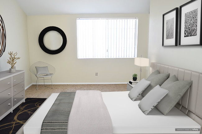 Burbank Village Apartments