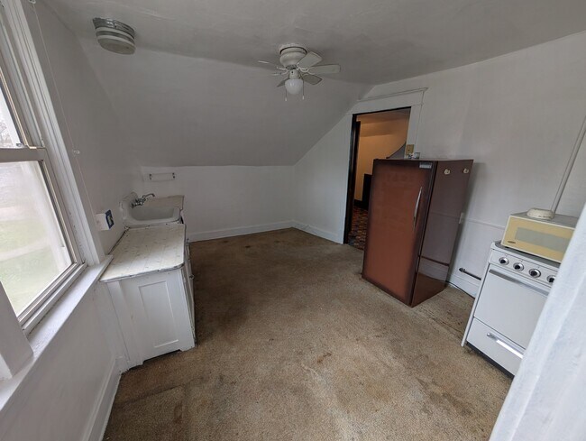 Photo - 806 E Loomis St Unidad 2