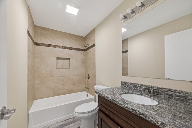 Photo - 15423 S Brentwood St