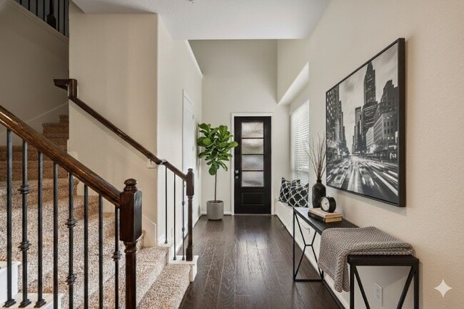 Photo - 708 Ivory Manor Dr