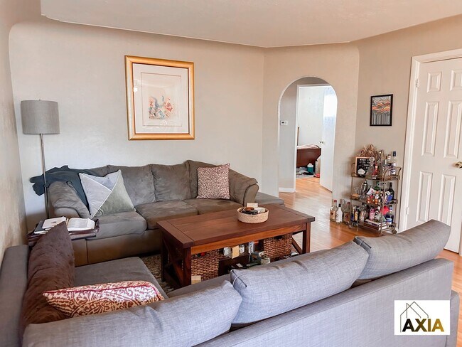 Photo - Gaylord St. Unit 1472