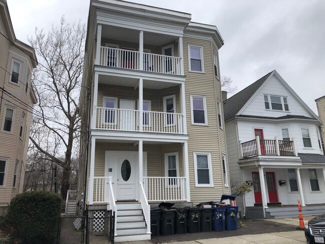 Photo - 36 Brackett St Unidad 3