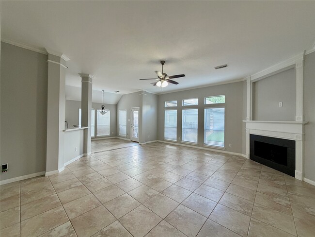 Photo - 1510 Flanders Field Ln