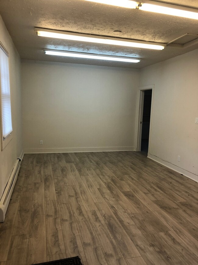 Photo - 1020 S College Ave Unit 1020 S College Ave B