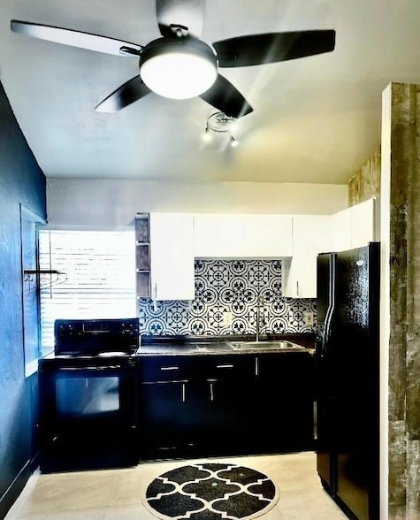 Photo - 301 Melody Ln