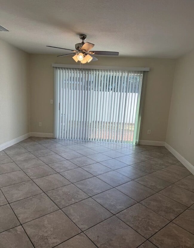 Photo - 5150 SE 103rd Ln Unit 5150#4