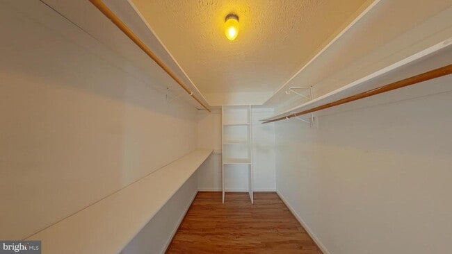 Photo - 1290 S Ox Rd