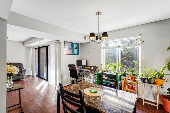 Photo - 2 Bedroom 2 Bathroom Condo Available for Rent