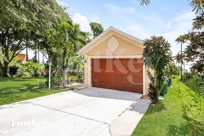 Photo - 1829 SW California Blvd