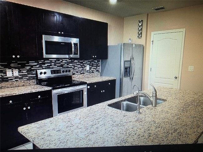 Photo - 4058 Silverstream Terrace