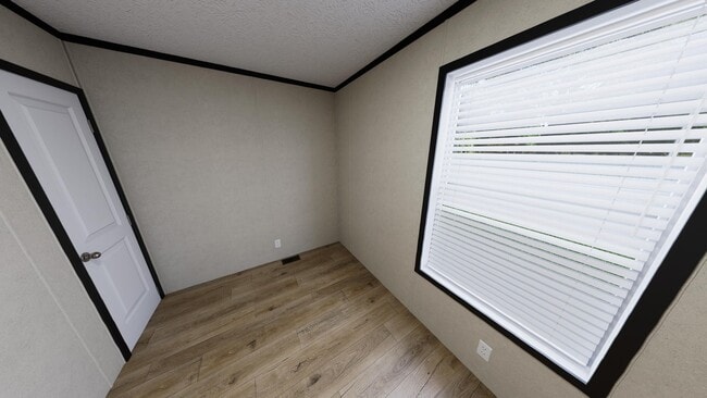 Photo - 15 Eagle Vista Ln